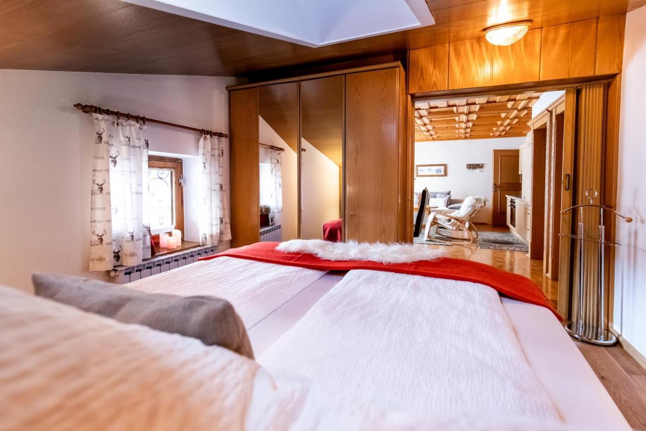 Holiday Im Gaestehaus Warter In Altenmarkt อัลเทนมาร์คท์ อิม พองเงา ภายนอก รูปภาพ