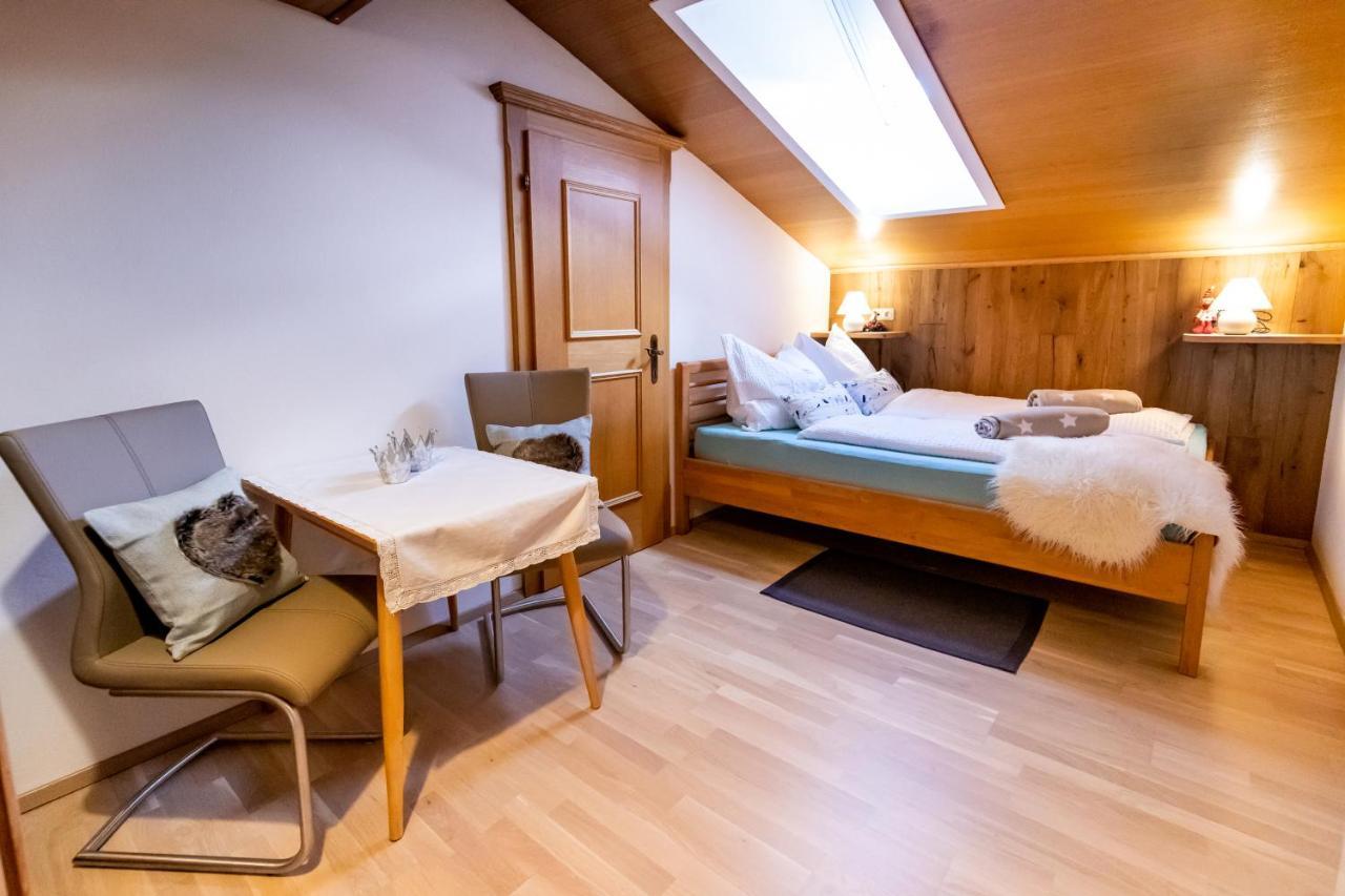 Holiday Im Gaestehaus Warter In Altenmarkt อัลเทนมาร์คท์ อิม พองเงา ภายนอก รูปภาพ